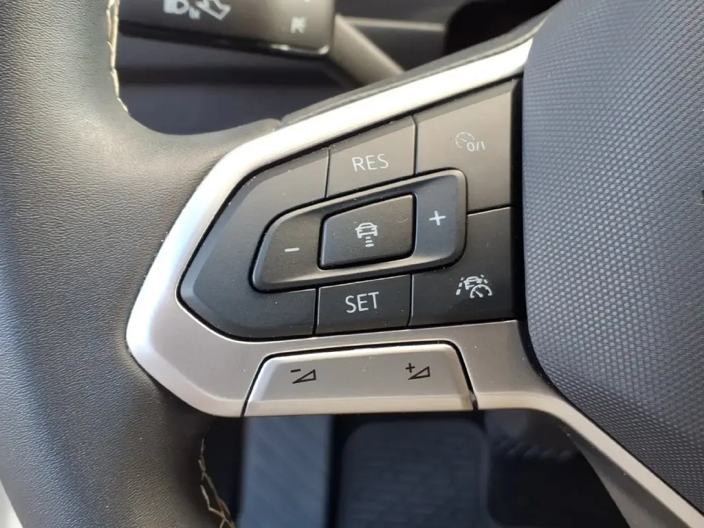 2024 Volkswagen Tiguan - $23,000