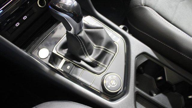 2026 Volkswagen Taos SE Black 4Motion