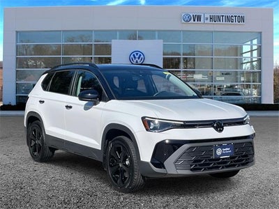 Photo of a 2025 Volkswagen Taos AWD SE Black 4motion 4DR SUV for sale