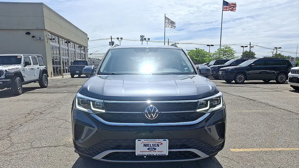 2022 Volkswagen Taos SEL 4Motion