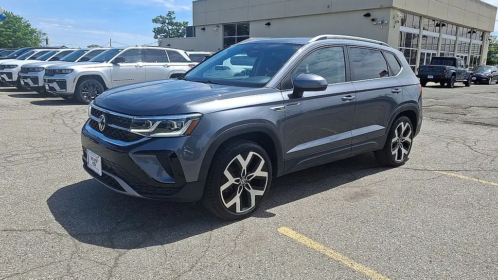 2022 Volkswagen Taos SEL 4Motion