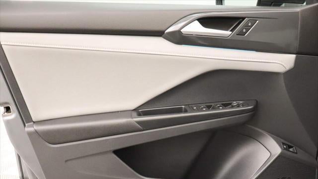 2023 Volkswagen Taos SEL 4Motion