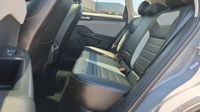 2023 Volkswagen Taos SEL 4Motion