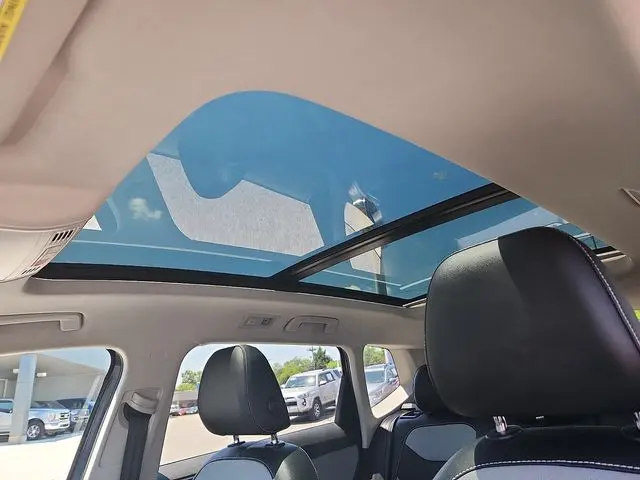 2023 Volkswagen Taos - $21,825
