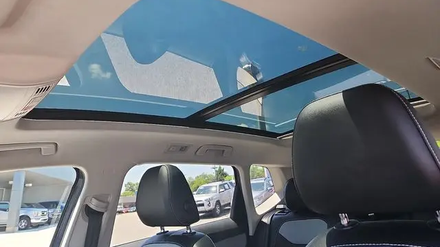 2023 Volkswagen Taos SEL 4Motion