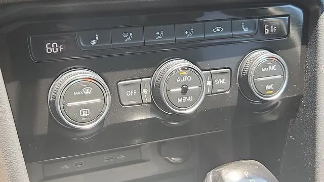2023 Volkswagen Taos SEL 4Motion