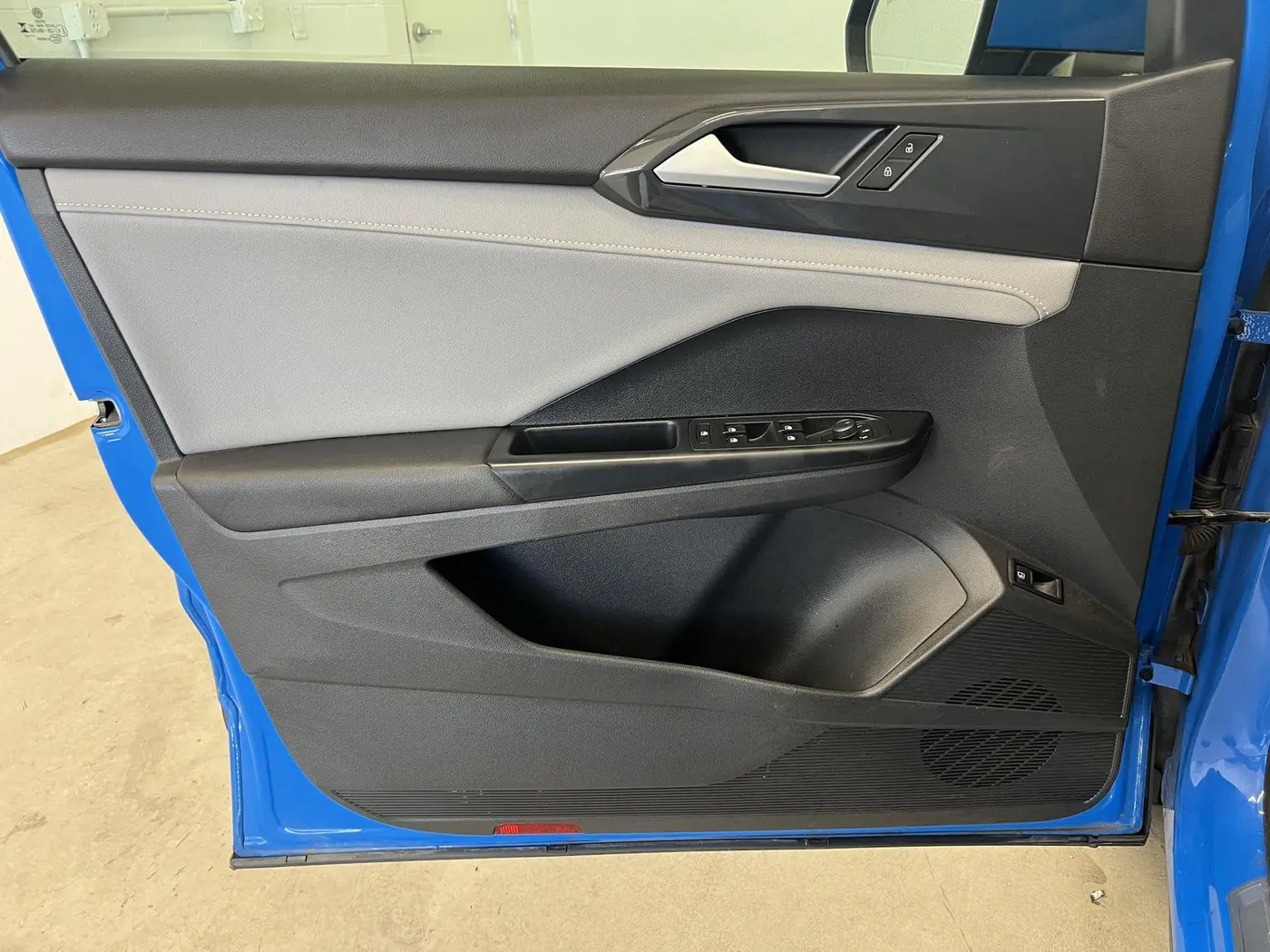 2023 Volkswagen Taos - $23,298