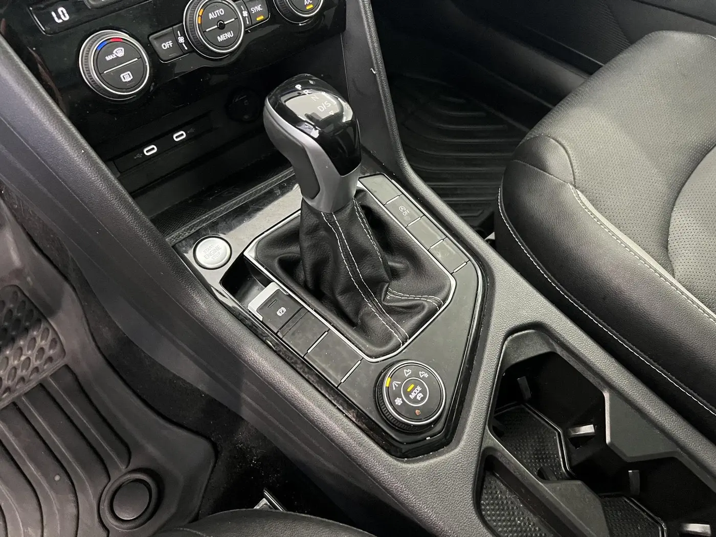 2023 Volkswagen Taos - $23,298