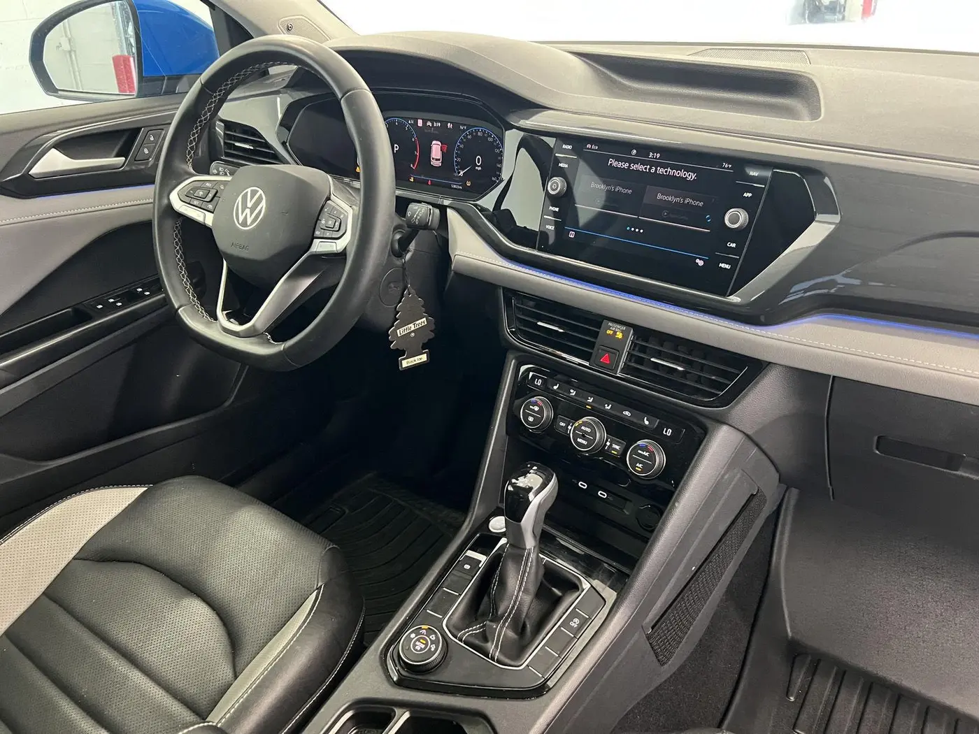 2023 Volkswagen Taos - $23,298