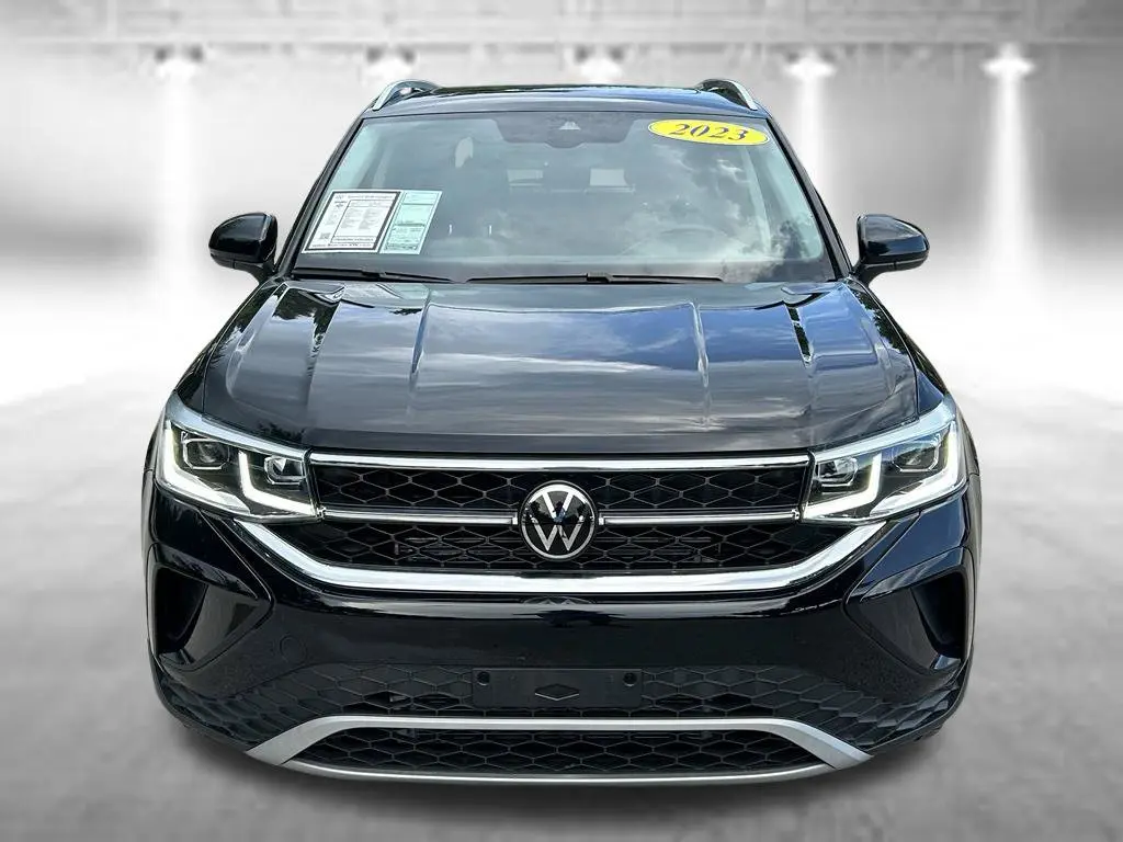 2023 Volkswagen Taos - $21,669