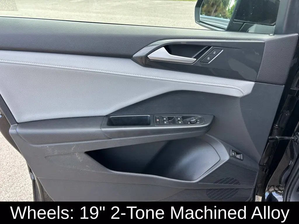 2023 Volkswagen Taos - $21,669