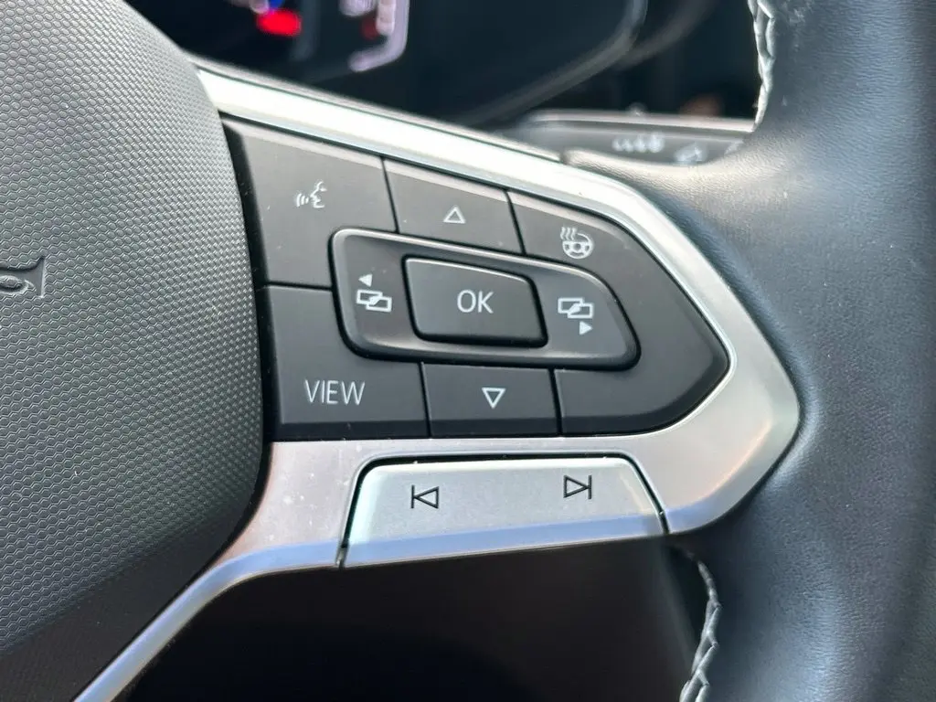 2023 Volkswagen Taos - $21,669