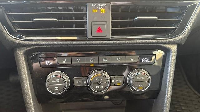 2022 Volkswagen Taos SEL 4Motion
