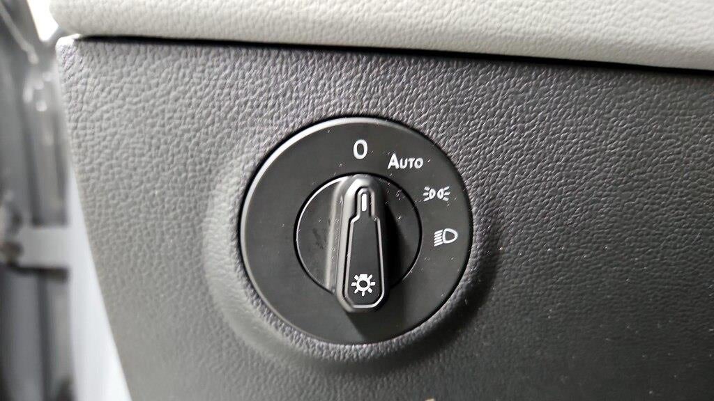 2023 Volkswagen Taos SEL 4Motion