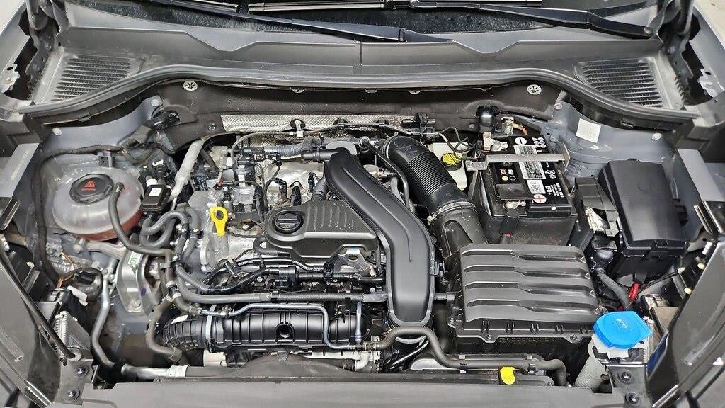 2023 Volkswagen Taos SEL 4Motion