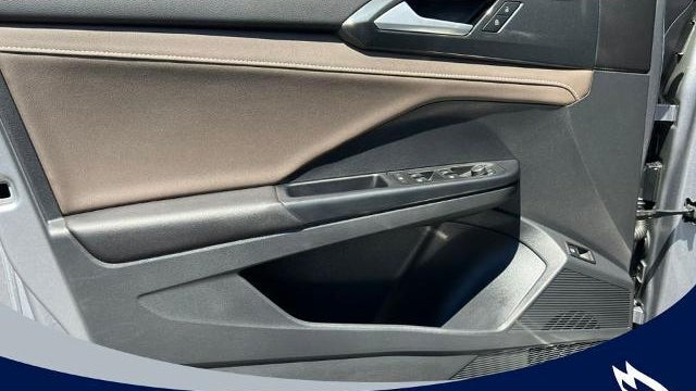 2023 Volkswagen Taos SEL 4Motion