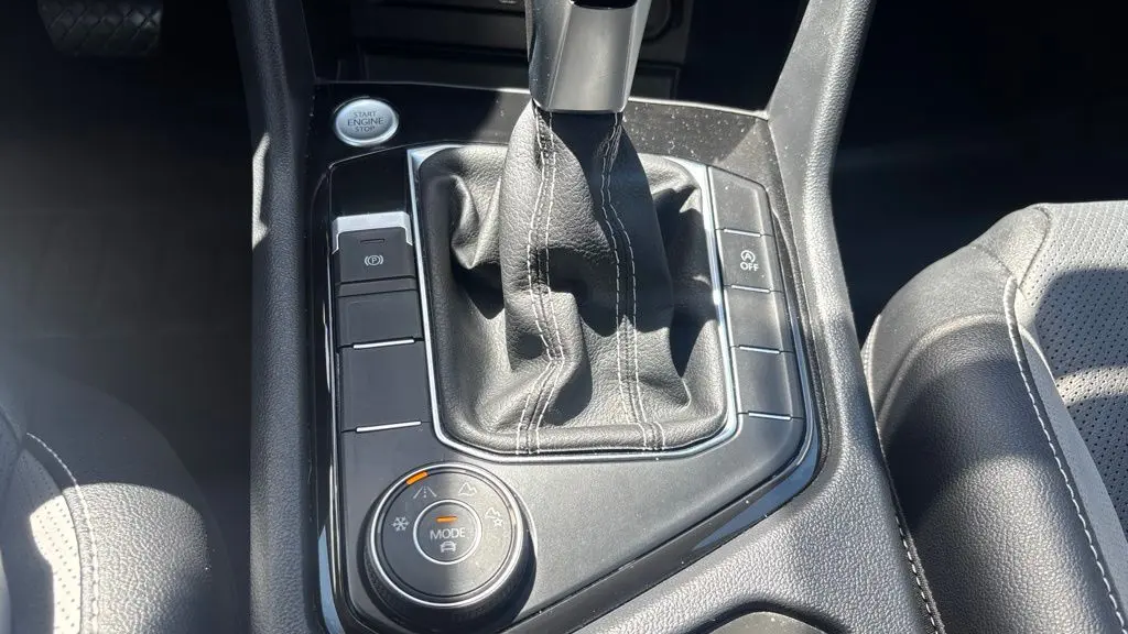 2022 Volkswagen Taos SEL 4Motion