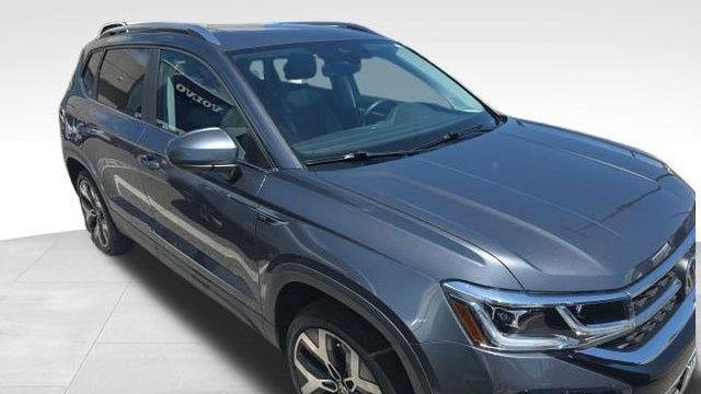 2022 Volkswagen Taos SEL 4Motion