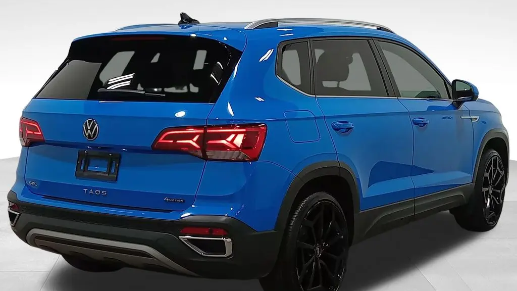 2023 Volkswagen Taos SEL 4Motion