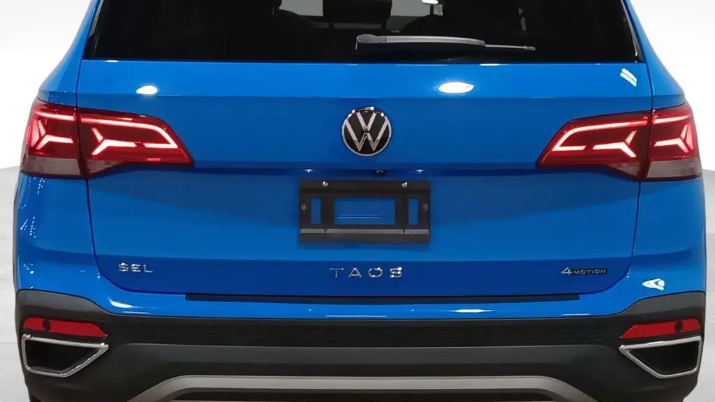 2023 Volkswagen Taos SEL 4Motion