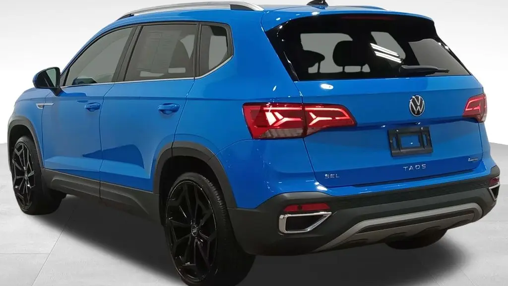 2023 Volkswagen Taos SEL 4Motion