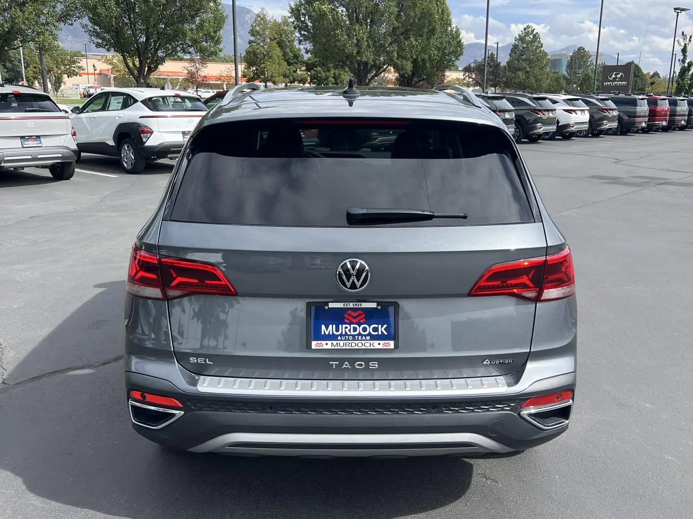 2023 Volkswagen Taos - $23,042