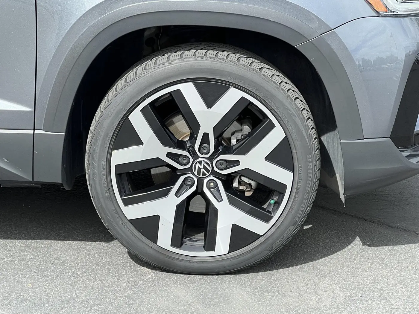 2023 Volkswagen Taos - $23,042