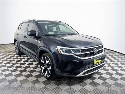 Photo of a 2023 Volkswagen Taos AWD SEL 4motion 4DR SUV for sale