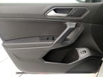 2019 Tiguan Thumbnail 12