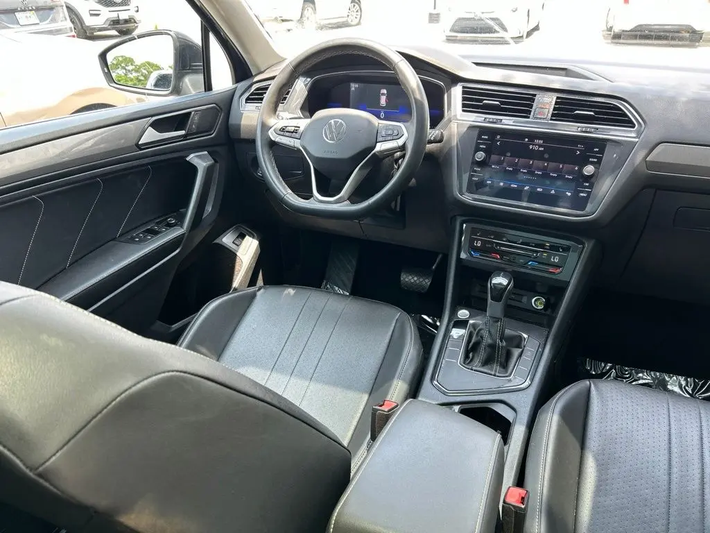 2022 Volkswagen Tiguan - $18,735