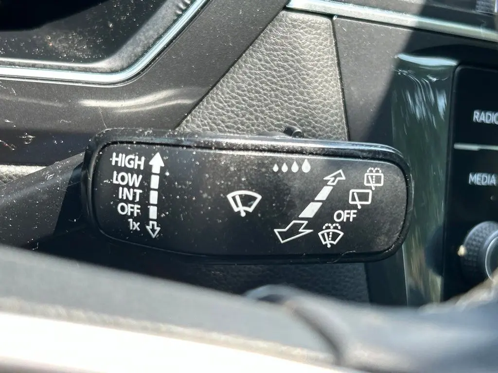 2022 Volkswagen Tiguan - $18,735