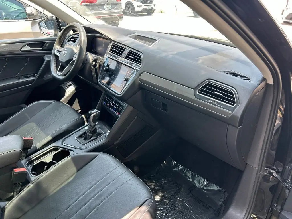 2022 Volkswagen Tiguan - $18,735