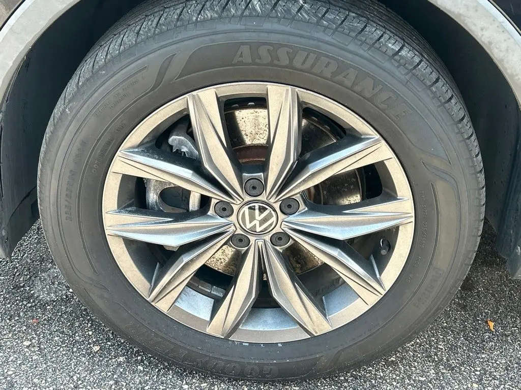 2022 Volkswagen Tiguan - $18,735