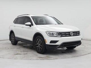 2020 Volkswagen Tiguan with Pure White Exterior
