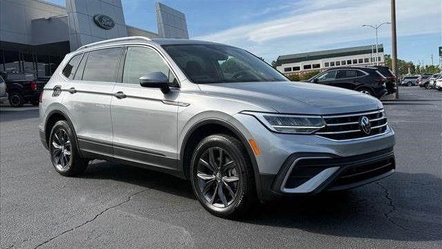 Preowned 2023 Volkswagen Tiguan SE for Sale