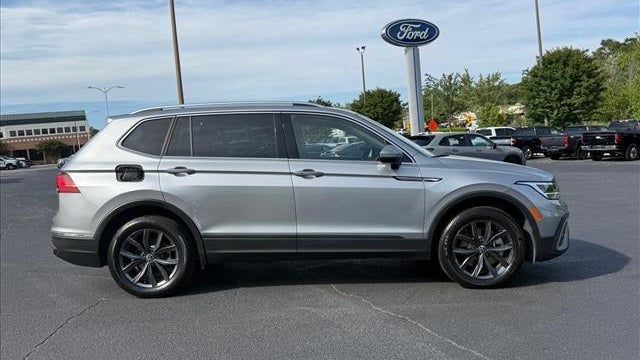 2023 Volkswagen Tiguan SE