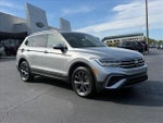 2023 Tiguan Thumbnail 2