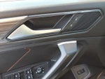 2024 Tiguan Thumbnail 15