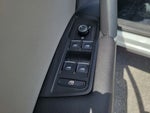 2020 Tiguan Thumbnail 18