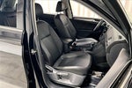 2022 Tiguan Thumbnail 5