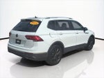 2022 Tiguan Thumbnail 5