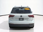 2022 Tiguan Thumbnail 6