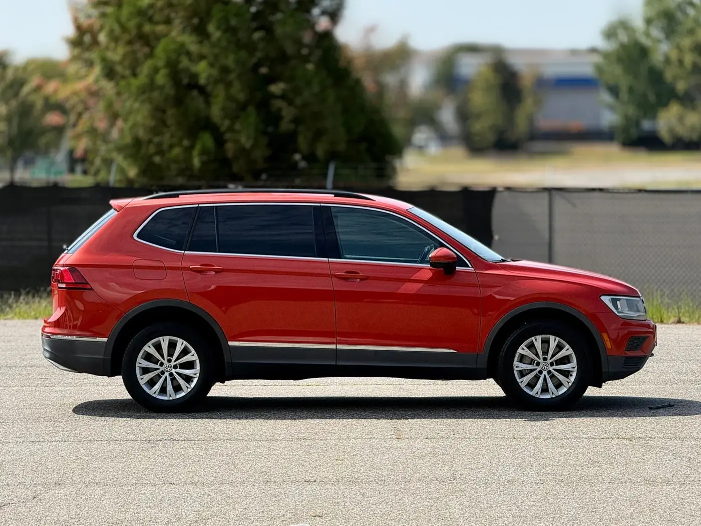 2018 Volkswagen Tiguan - $9,450