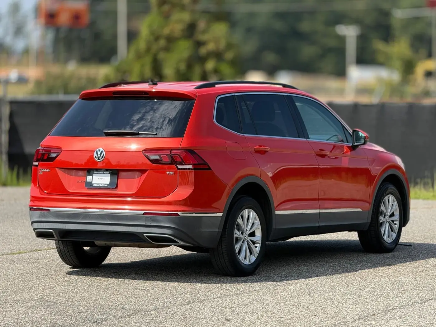 2018 Volkswagen Tiguan - $9,450