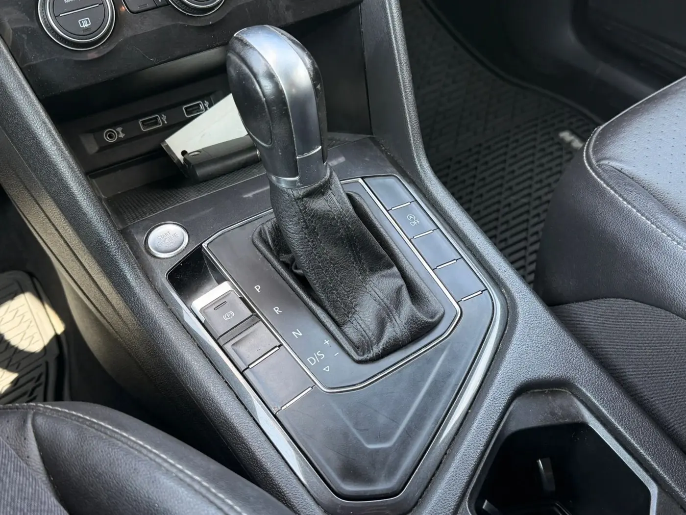 2018 Volkswagen Tiguan - $9,450