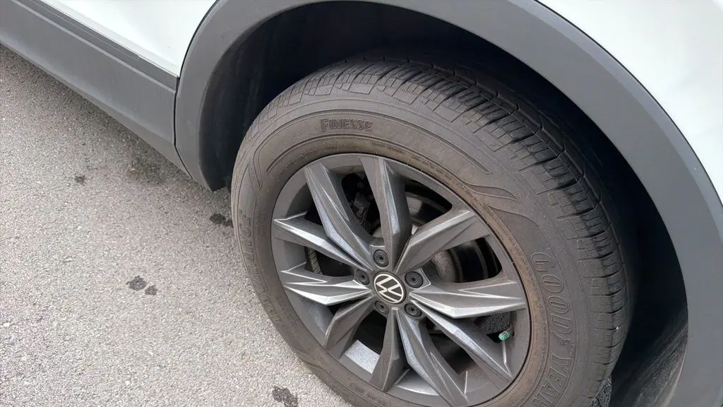 2022 Volkswagen Tiguan SE