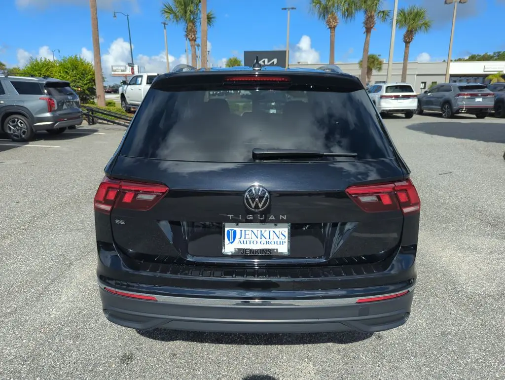 2024 Volkswagen Tiguan - $23,290
