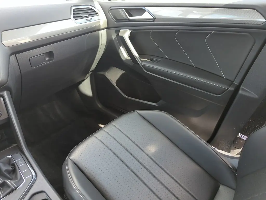 2024 Volkswagen Tiguan - $23,290