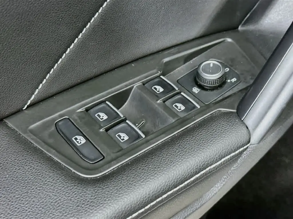 2024 Volkswagen Tiguan - $21,425