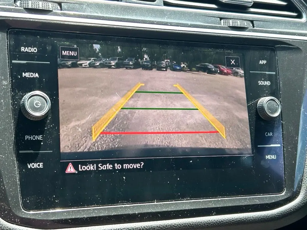 2018 Volkswagen Tiguan - $10,935